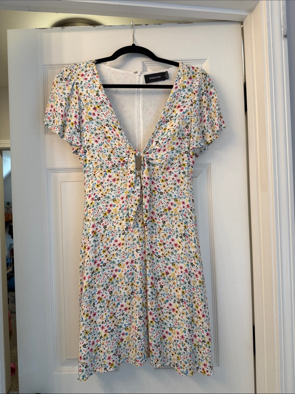 MINKPINK White Floral Tie-Front Mini Dress